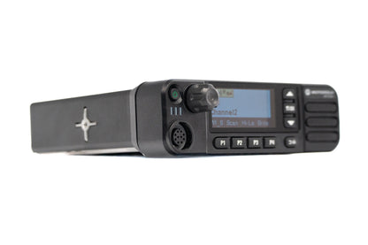 Motorola XPR5550e Digital Mobile Racing Radio - view 3